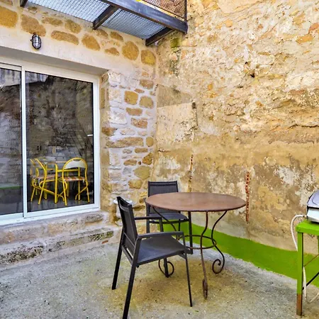 Hébergement de vacances 1 Bedroom Stunning In